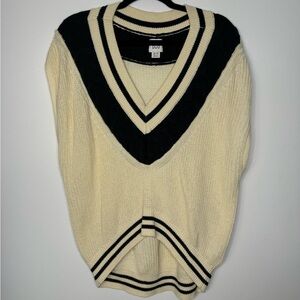Urban Outfitters BDG varsity cable knit sweater vest size XS